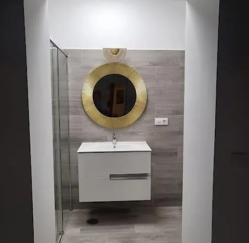 Demasiadas Companias Appartement Cadix