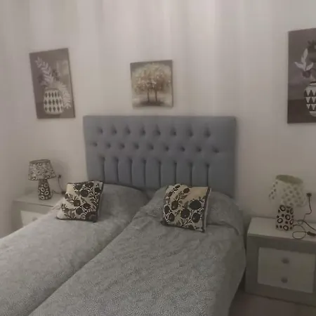 Apartment Demasiadas Companias