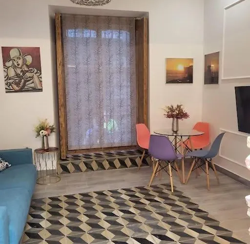 Demasiadas Companias Appartamento